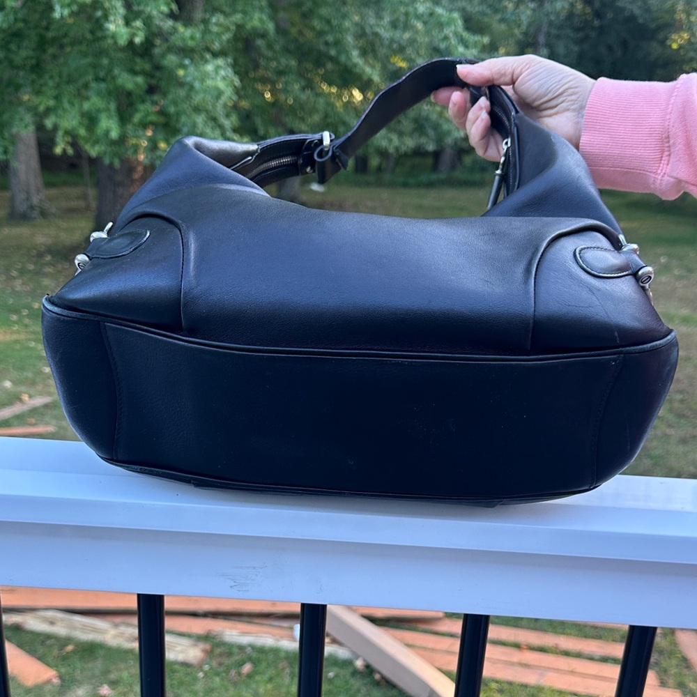 Burberry Black Leather Hobo Bag - Picture 14 of 16